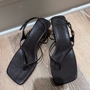 BROWN SQUARE TOE SANDALS 🤎